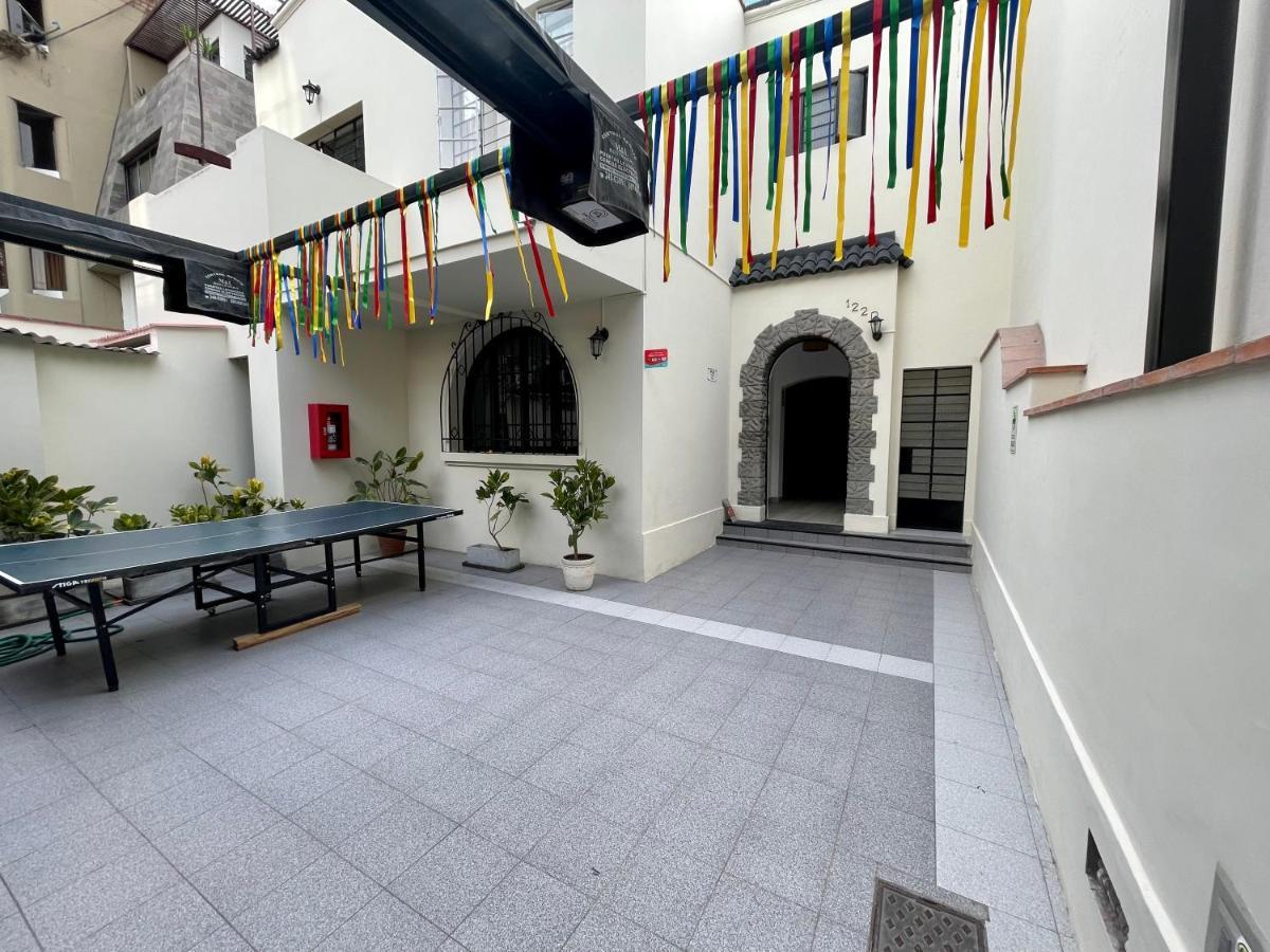Casaroma Hostels Lima Exterior foto