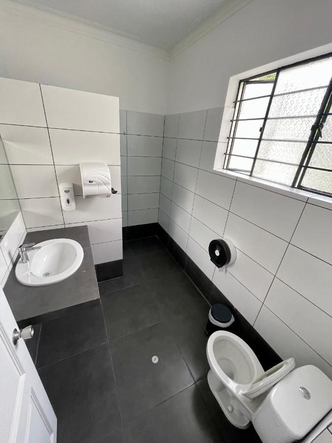 Casaroma Hostels Lima Exterior foto